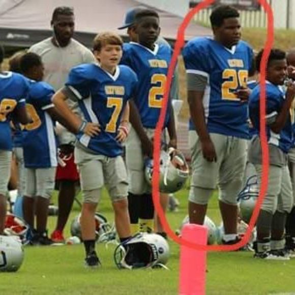 Meet your Posher, Montaine - Picture 1 of 1